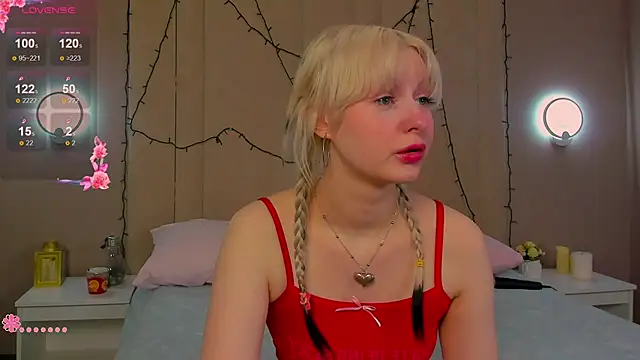 AdeleSilvy online show from March 13, 2026, 1:45 am