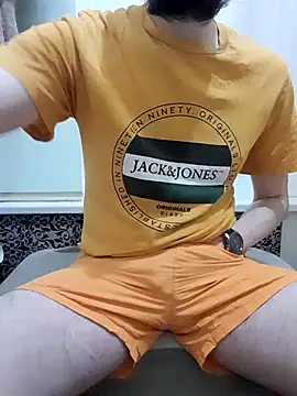 80julien online show from February 10, 2026, 11:25 am