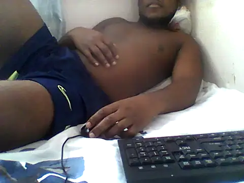 Snapshot of handsomeguy02 chatting on May 22, 2026, 12:44 pm handsomeguy02 online show from May 22, 2026, 12:44 pm