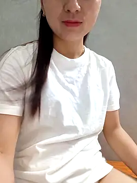 Vanvan68xx online show from April 21, 2026, 10:23 pm