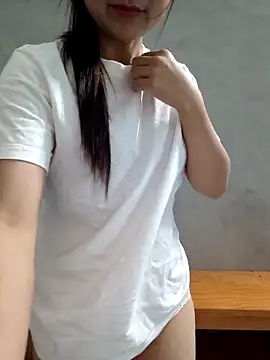 Vanvan68xx online show from April 22, 2026, 11:39 pm