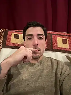 Snapshot of Elcomandantebsas chatting on July 11, 2026, 12:57 am Elcomandantebsas online show from July 11, 2026, 12:57 am