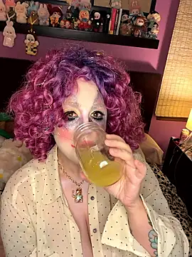 kitkathecartoonclown online show from January 17, 2026, 4:39 am