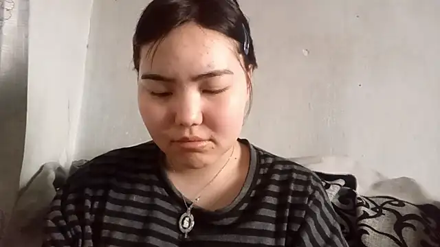 Snapshot of MollyAsian chatting on February 16, 2026, 9:05 am MollyAsian online show from February 16, 2026, 9:05 am