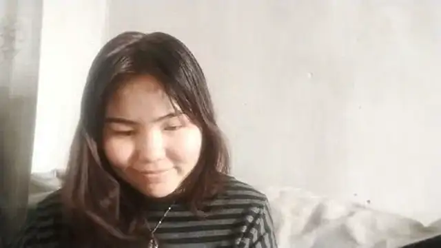 Snapshot of MollyAsian chatting on February 22, 2026, 7:40 am MollyAsian online show from February 22, 2026, 7:40 am