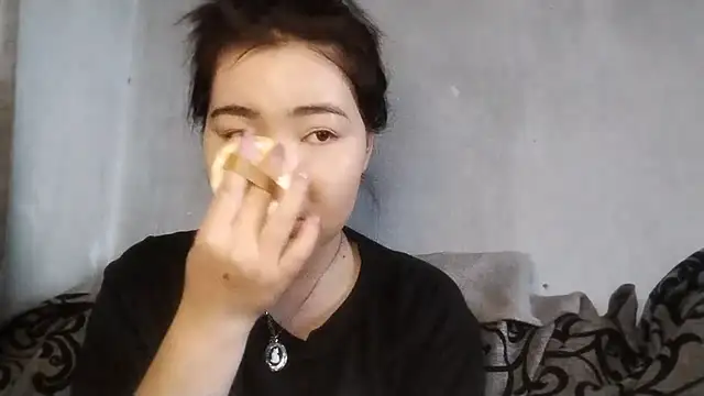 Snapshot of MollyAsian chatting on February 28, 2026, 5:08 am MollyAsian online show from February 28, 2026, 5:08 am