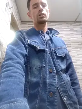 torvyHot online show from April 6, 2026, 7:15 pm