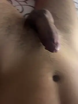Snapshot of aminebigdick chatting on April 12, 2026, 2:44 pm aminebigdick online show from April 12, 2026, 2:44 pm