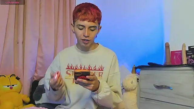 Maiky Cooper01 online show from February 19, 2026, 10:33 am