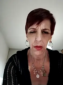 Juguetonafogosa5 online show from April 23, 2026, 5:26 pm