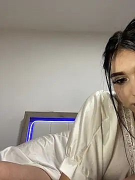 maritma2004 online show from February 3, 2026, 8:36 pm