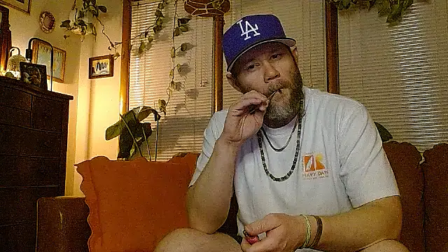 Snapshot of marcus_graves_13 chatting on March 18, 2026, 1:31 am marcus graves 13 online show from March 18, 2026, 1:31 am