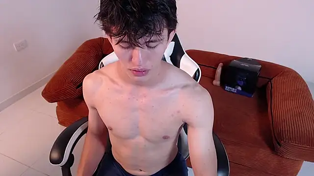 DarrenColleen online show from February 7, 2026, 2:04 am