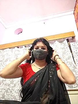 Priyaji7575 online show from March 7, 2026, 11:07 am