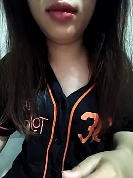 Dorea-mon online show from April 6, 2026, 9:49 pm