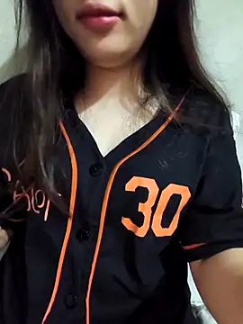 Dorea-mon online show from April 21, 2026, 10:01 pm