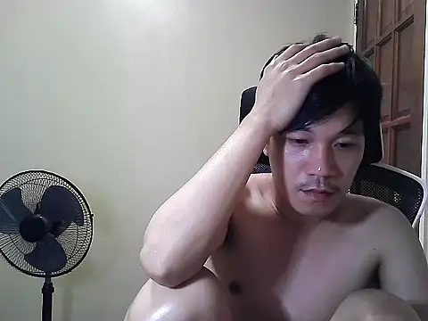 Snapshot of asian_guy67 chatting on July 28, 2026, 7:39 pm asian guy67 online show from July 28, 2026, 7:39 pm