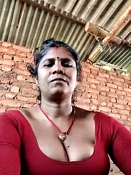 Hot di97 online show from April 5, 2026, 2:42 am