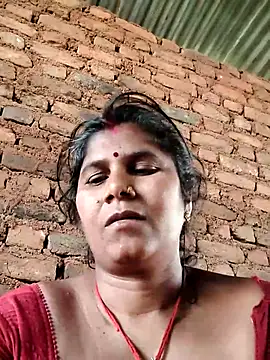 Snapshot of Hot_di97 chatting on April 25, 2026, 2:03 am Hot di97 online show from April 25, 2026, 2:03 am