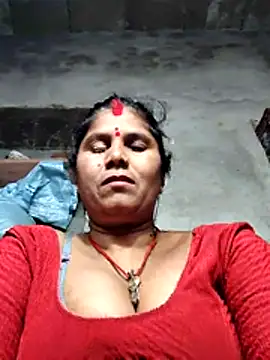 Snapshot of Hot_di97 chatting on May 6, 2026, 9:25 am Hot di97 online show from May 6, 2026, 9:25 am
