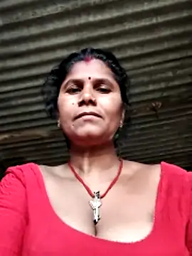 Snapshot of Hot_di97 chatting on May 8, 2026, 12:49 am Hot di97 online show from May 8, 2026, 12:49 am