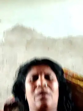 Snapshot of Hot_di97 chatting on May 10, 2026, 3:12 am Hot di97 online show from May 10, 2026, 3:12 am
