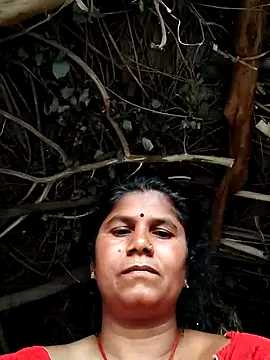 Snapshot of Hot_di97 chatting on June 3, 2026, 12:57 am Hot di97 online show from June 3, 2026, 12:57 am