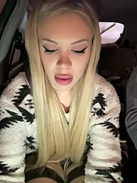 AlyssaFoxx  online show from February 1, 2026, 6:17 pm