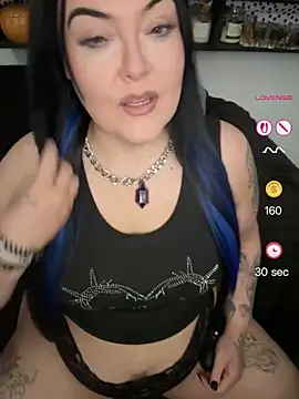 Miss CurvesXXX online show from April 24, 2026, 11:12 am