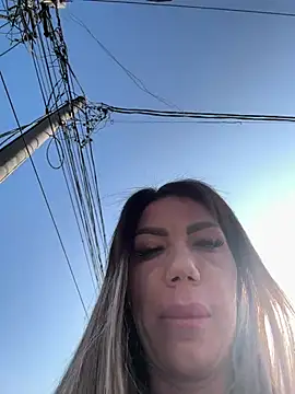 Missolevelvet online show from March 3, 2026, 12:44 pm