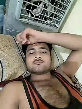 Snapshot of allumatar chatting on June 19, 2026, 3:27 pm allumatar online show from June 19, 2026, 3:27 pm