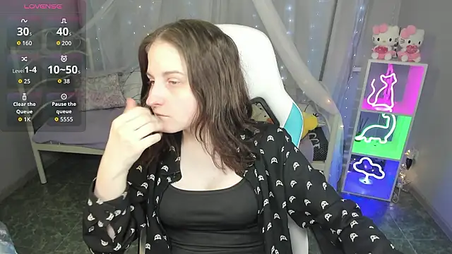 KiraDuvall online show from March 20, 2026, 7:52 pm