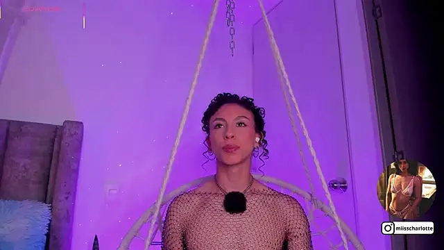 miss  charlotte7 online show from April 4, 2026, 1:04 am