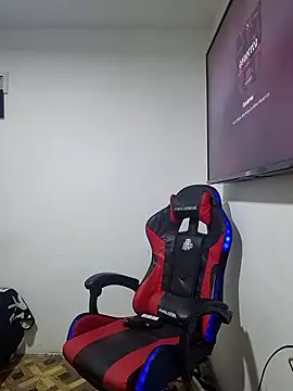 OrtegaJeysson online show from January 14, 2026, 4:40 am