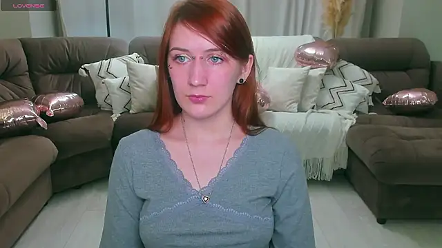 Polly Sweet online show from March 5, 2026, 6:15 pm