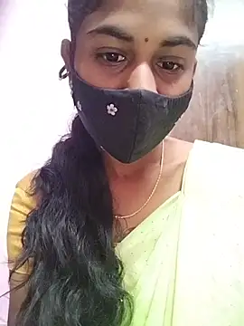 Tamil Hot RoyalQueen online show from April 18, 2026, 12:25 am