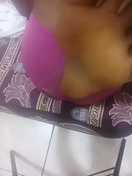 PatriciaVen online show from March 21, 2026, 5:01 am