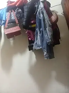 PatriciaVen online show from March 27, 2026, 5:35 am