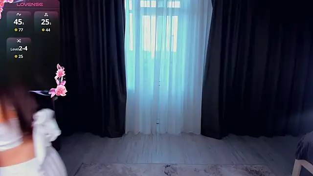 ZanaBreland online show from April 22, 2026, 5:10 am