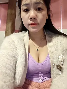 Ngocmai lazdy online show from February 8, 2026, 1:31 am