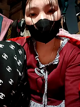 natra0033 online show from January 18, 2026, 1:15 pm