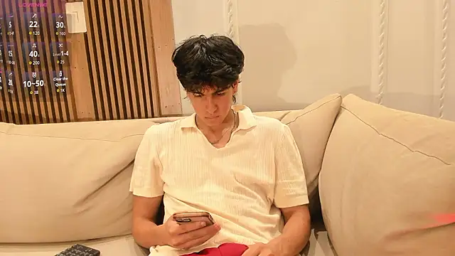 Snapshot of noahx_valko chatting on February 3, 2026, 12:54 pm noahx valko online show from February 3, 2026, 12:54 pm