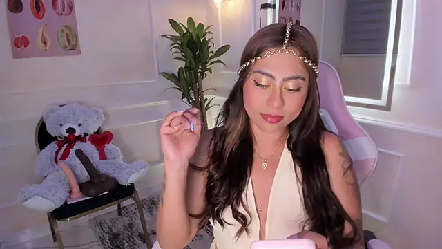 ThamaraGen  online show from February 13, 2026, 11:23 pm