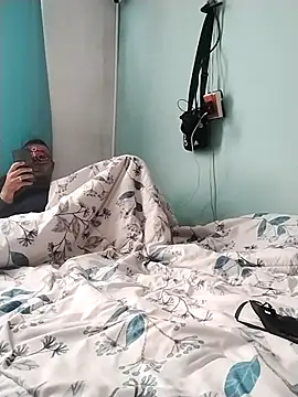 TWOLOVE16 online show from April 3, 2026, 7:34 pm