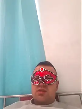 TWOLOVE16 online show from April 5, 2026, 10:07 pm