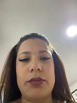 Pretty  Milf online show from March 25, 2026, 12:55 pm