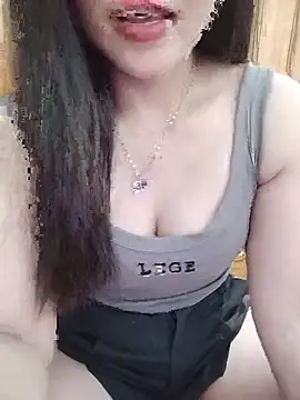 Snapshot of MaiNgoc_sexy chatting on June 7, 2026, 4:05 am MaiNgoc sexy online show from June 7, 2026, 4:05 am