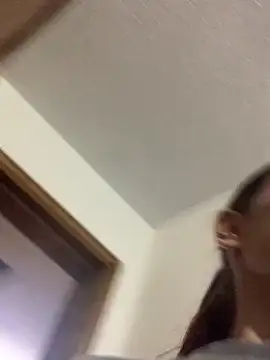 ivy-777 online show from April 22, 2026, 4:37 am