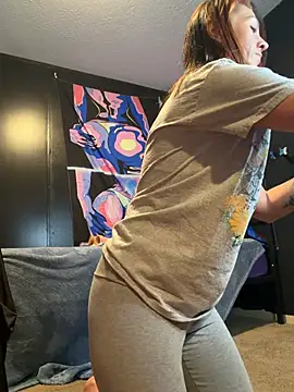 tastemecaroline online show from March 6, 2026, 4:03 pm