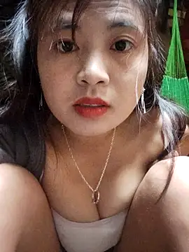 miumiu sexy2x online show from March 20, 2026, 12:48 am